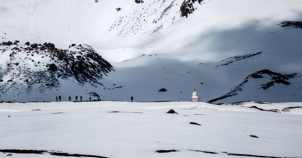 annapurna circuit covered with snow in winter